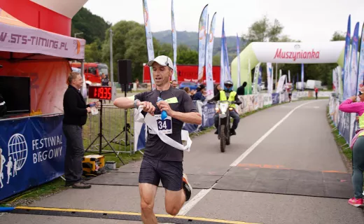 Nie pozostawili złudzeń! W tym roku Bieg Górski na 11 km należał do nich [WIDEO] - 32